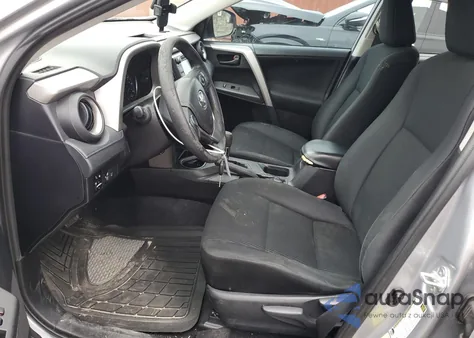 2017 Toyota Rav4 Le z USA, uszkodzony, nr VIN 2T3ZFREV9HW389789